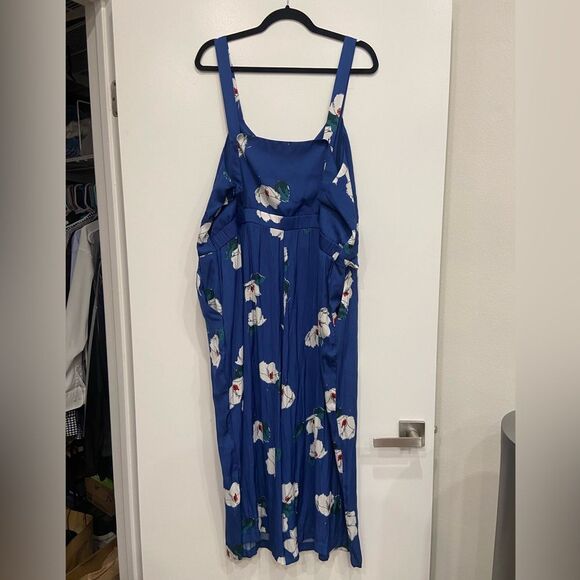 Target Blue Floral Jumpsuit -  2X - New! - Picture 3 of 10